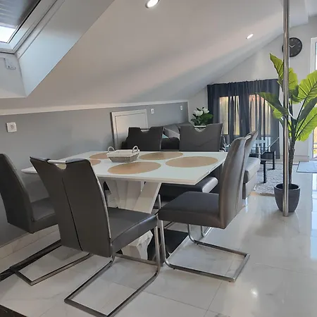 Eva Close To The Apartman *