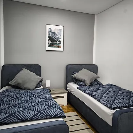 Apartment Eva Close To The