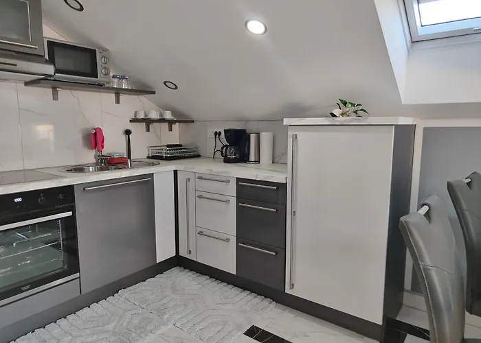 Apartman Eva Close To The *