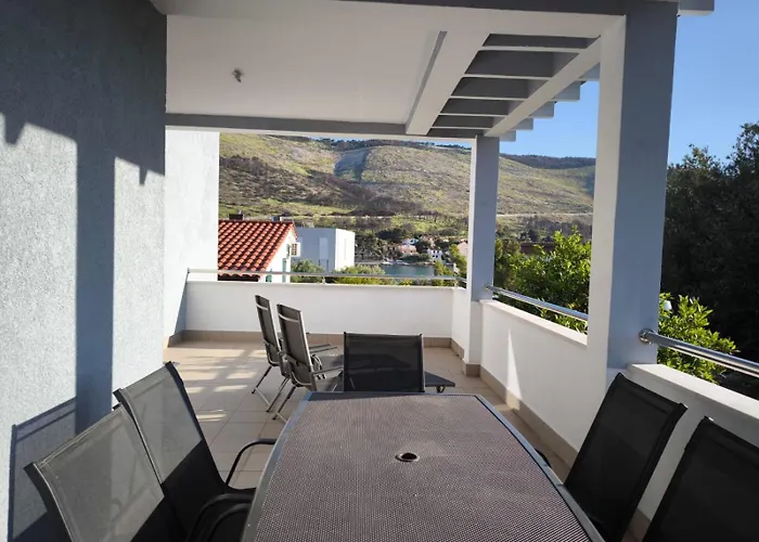 Apartman Eva Close To The